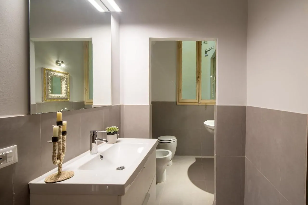 Capponi Palace Florence Apartment